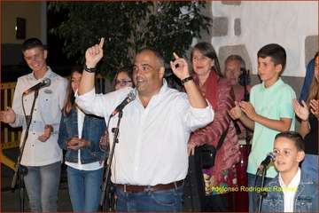  Valsequillo improvisa el verso (Foto Ildefonso Rodríguez)